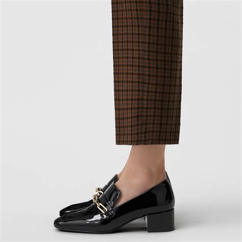 burberry link detail leather block-heel loafers